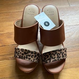 A New Day brown and leopard size 6 wedge NWT